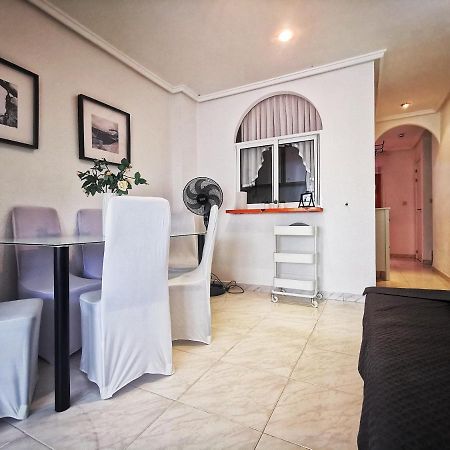 Apartmán Atico - Duplex, Smart Tv, 4 Erwachsene Torrevieja Exteriér fotografie